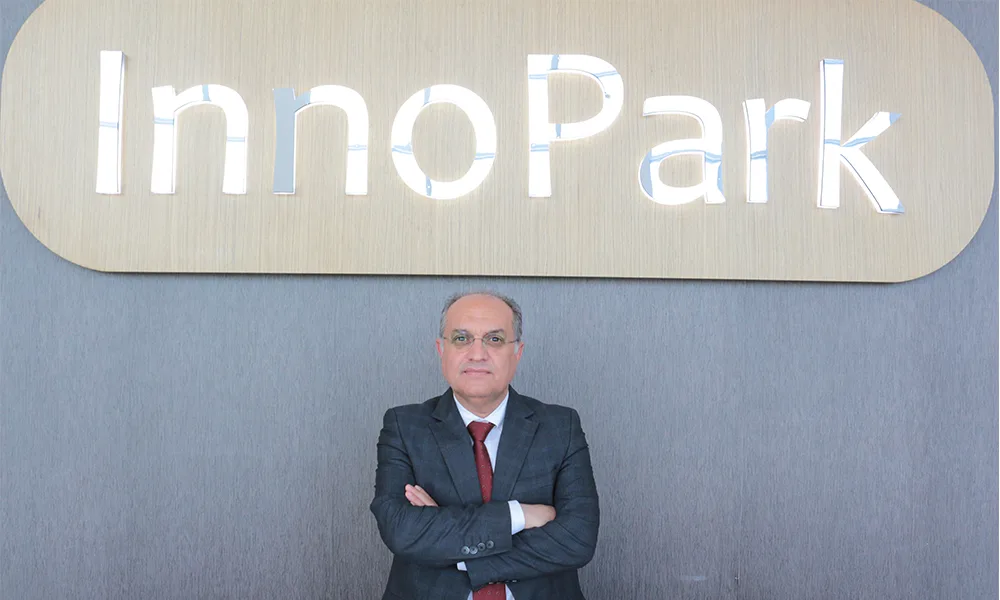 Prof. Dr. Ali KAHRAMAN portresi